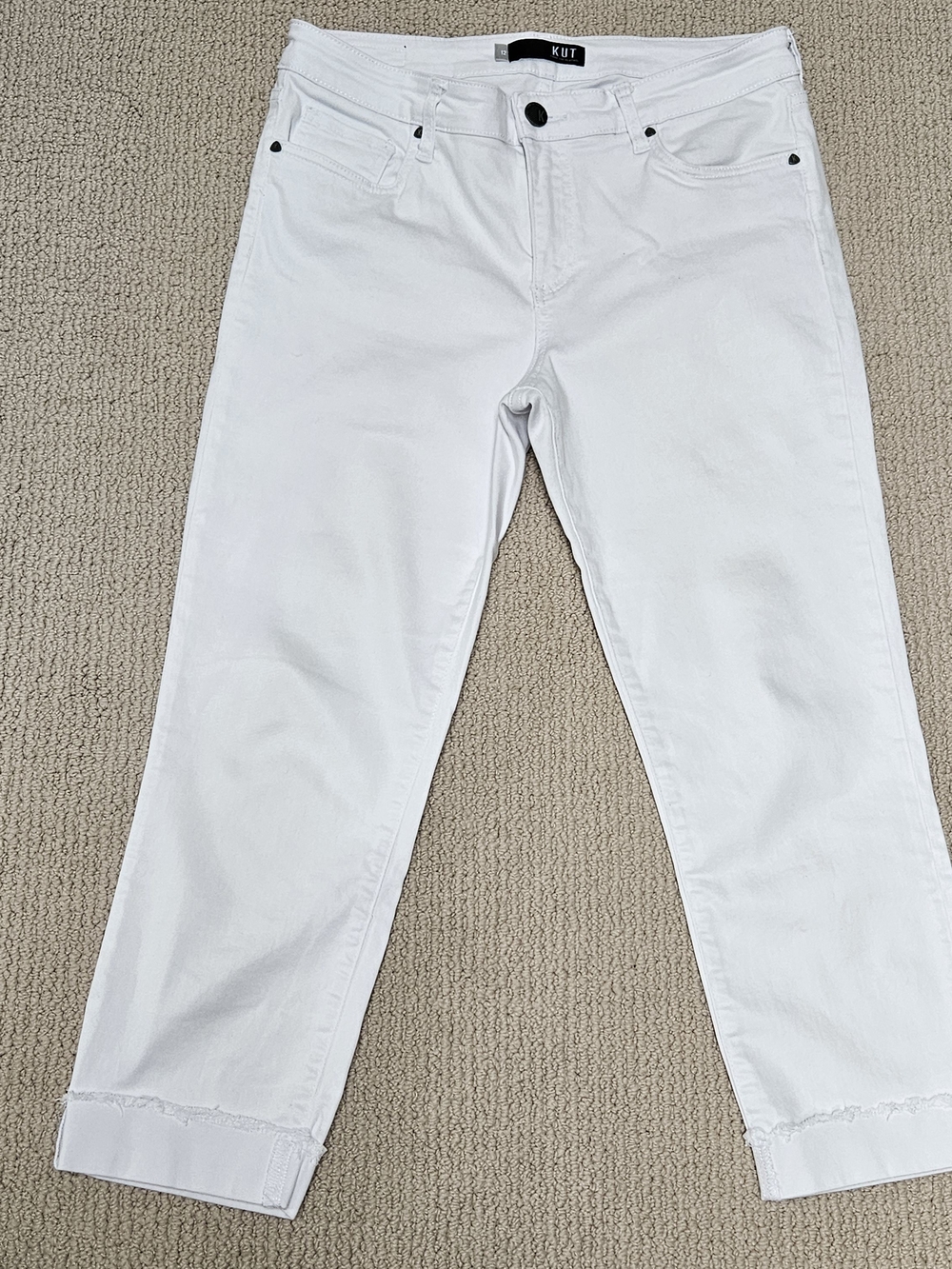 KUT from the Kloth Catherine Crop Straight Leg White Jeans Raw Hem 12